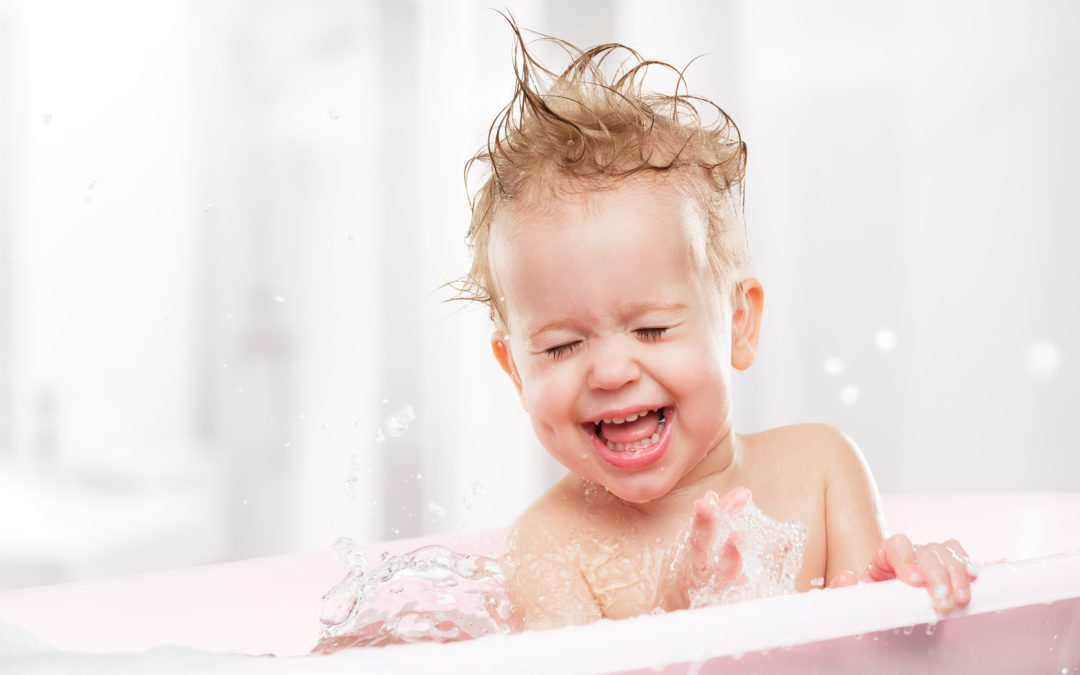 Bathing With Your Baby – Mom Tip Monday